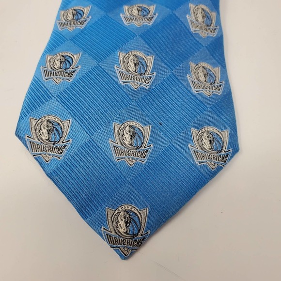 Dallas Mavericks Necktie - Picture 3 of 6